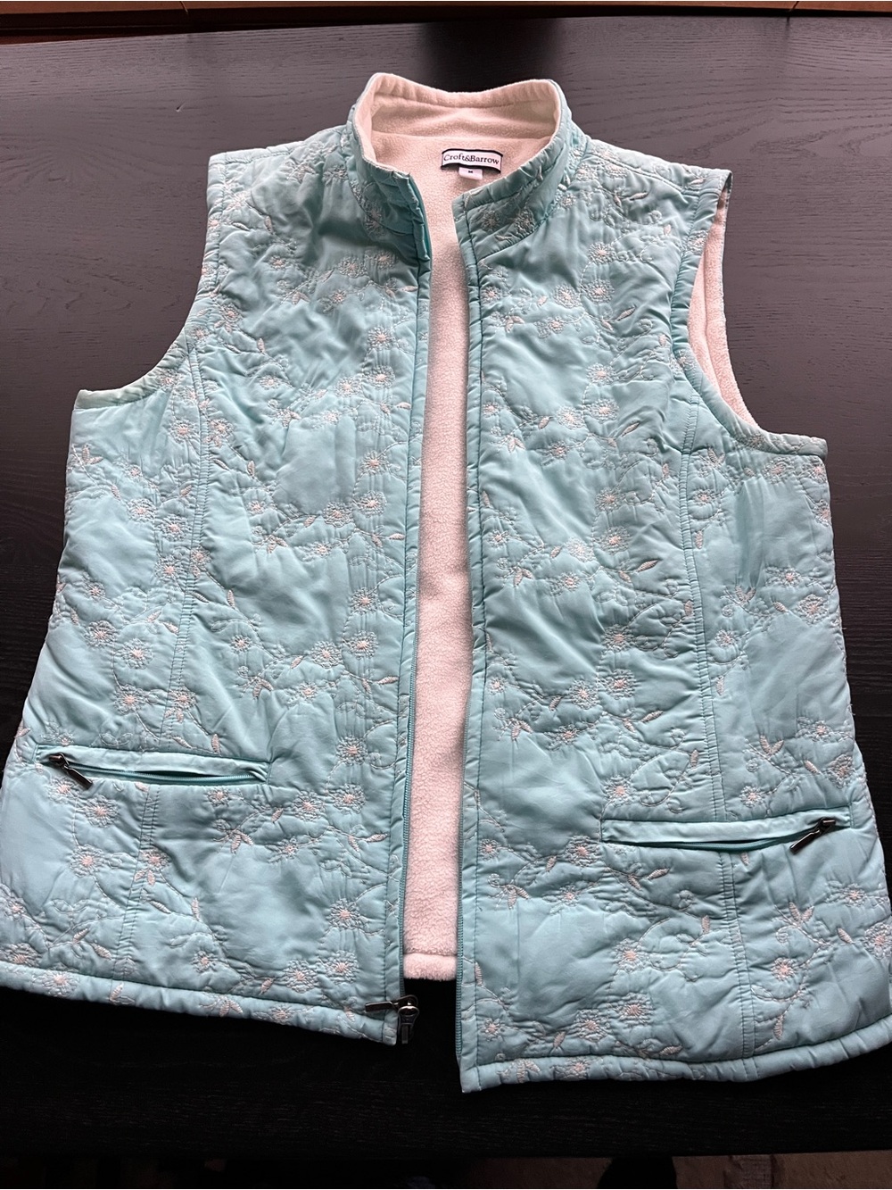 Croft & Barrow Size M Aqua Blue Embroidered Fleece Lined Quilted Vest 